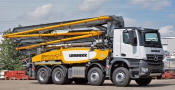 Liebherr 37 Z4 XXT Concrete Boom Pump