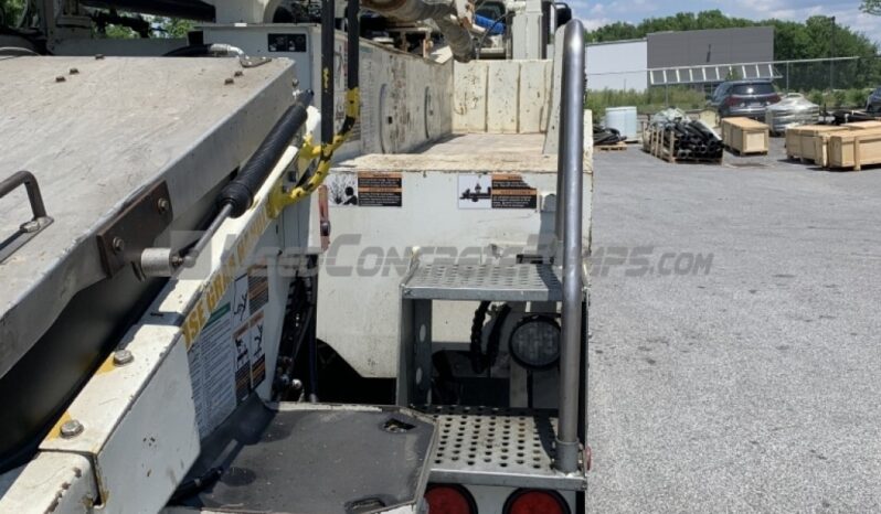2015 32M 5 SECTION ALLIANCE ON A 2016 FREIGHTLINER full