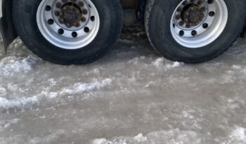 2005 37Z ALLIANCE ON A MACK full