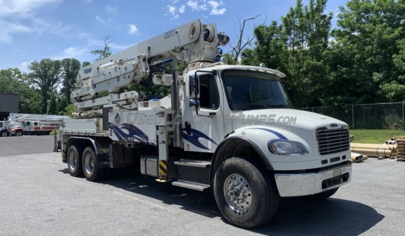 2015 32M 5 SECTION ALLIANCE ON A 2016 FREIGHTLINER full