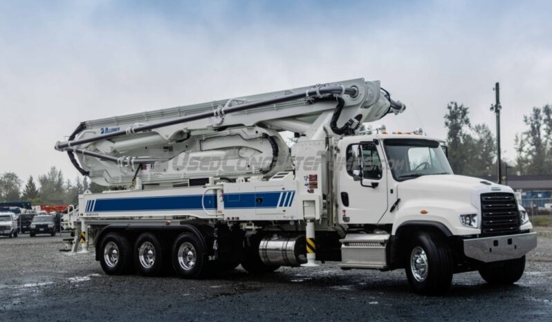 2018 47M 5 SECTION ALLIANCE ON A 2019 FREIGHTLINER