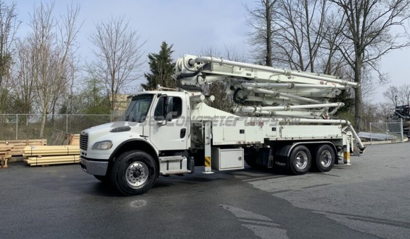 2013 32M 5 SECTION ALLIANCE ON A 2014 FREIGHTLINER full