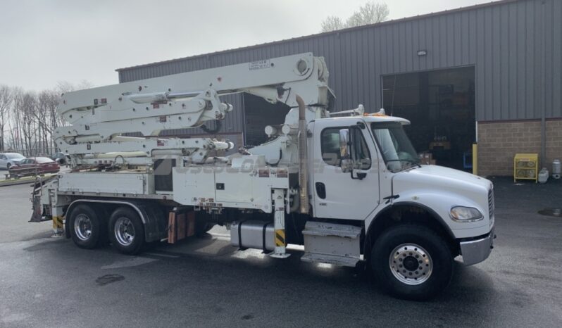 2013 32M 5 SECTION ALLIANCE ON A 2014 FREIGHTLINER full