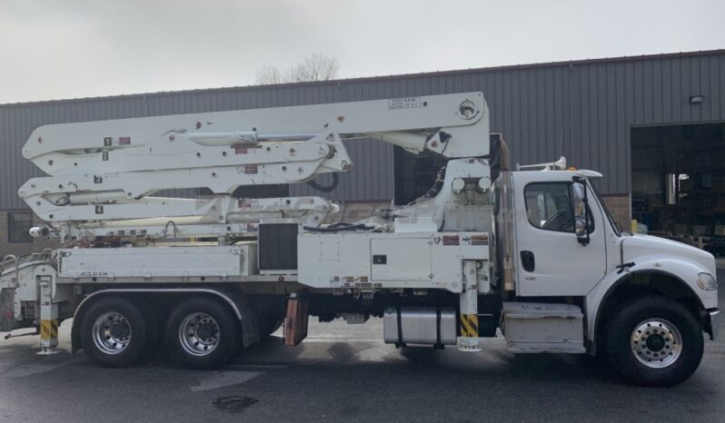 2013 32M 5 SECTION ALLIANCE ON A 2014 FREIGHTLINER full
