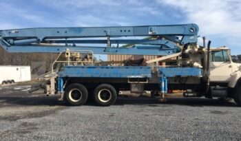 1985 32M PUTZMEISTER ON A FORD full