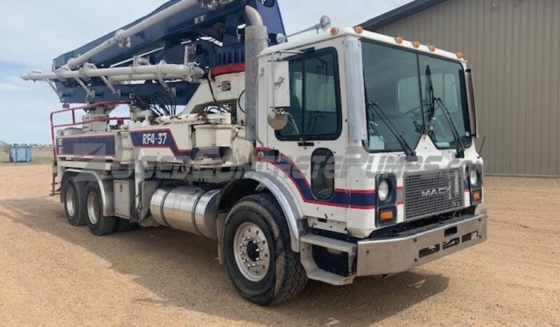 2000 37M PUMPSTAR ON A 1998 MACK full