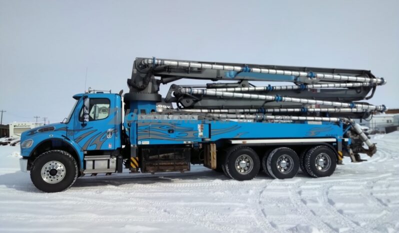 2017 38M ALLIANCE ON A 2018 FREIGHTLINER full