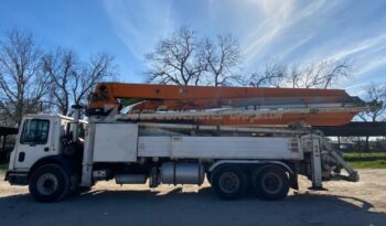 2004 39X SCHWING ON A 2005 MACK full